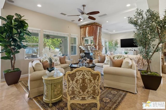 104 Azzuro Drive, Palm Desert, CA 92211