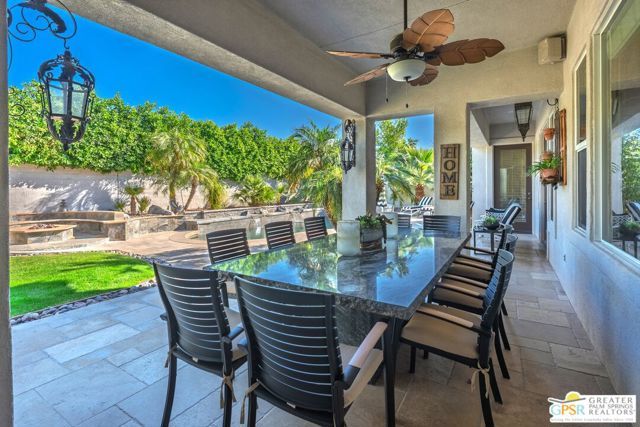 104 Azzuro Drive, Palm Desert, CA 92211