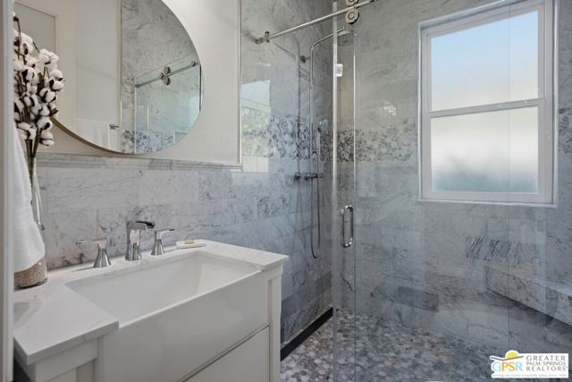 104 Azzuro Drive, Palm Desert, CA 92211