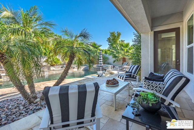 104 Azzuro Drive, Palm Desert, CA 92211