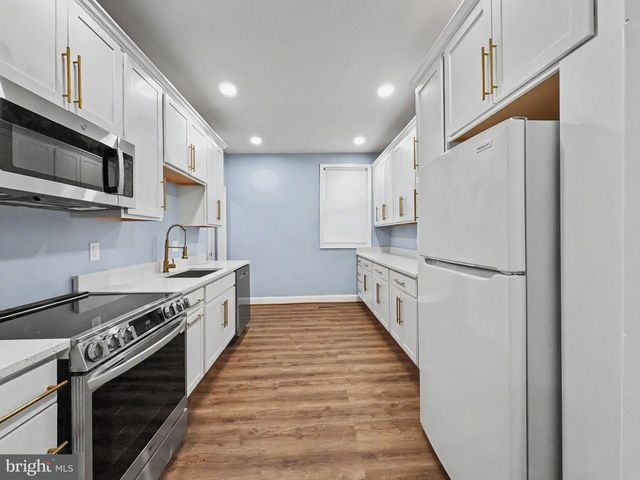 3211 BAKER ST, Baltimore, MD 21216