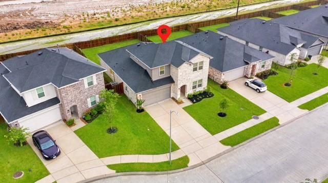 17942 Sommerset Falls Lane, Crosby, TX 77532