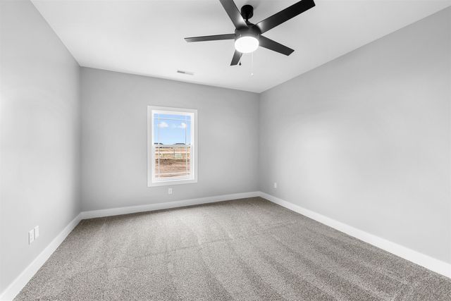 1150 Vista Sur Dr, Salina, KS 67401