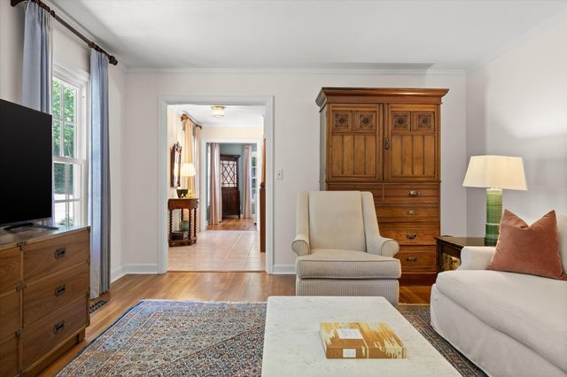 117 Grayson Road, Signal Mountain, TN 37377