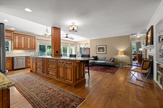117 Grayson Road, Signal Mountain, TN 37377