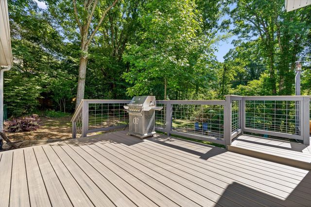 117 Grayson Road, Signal Mountain, TN 37377