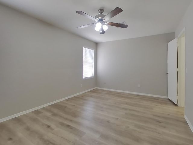 11807 W Aster Drive, El Mirage, AZ 85335