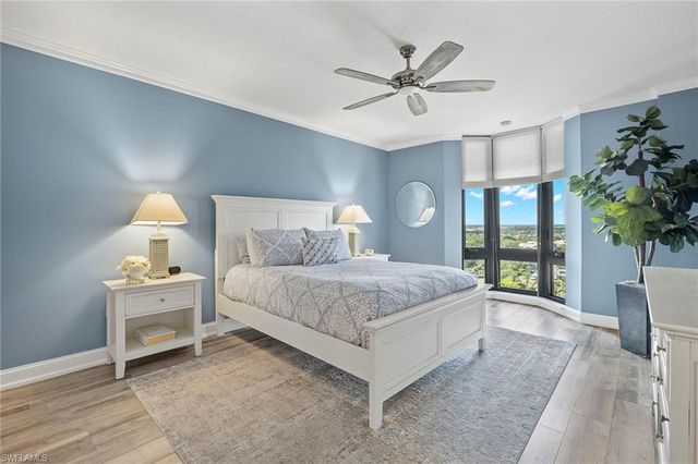 6075 Pelican Bay BLVD 1403, Naples, FL 34108