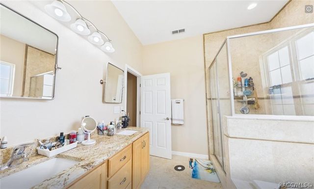 11730 W Sunnybrook Court, Crystal River, FL 34429