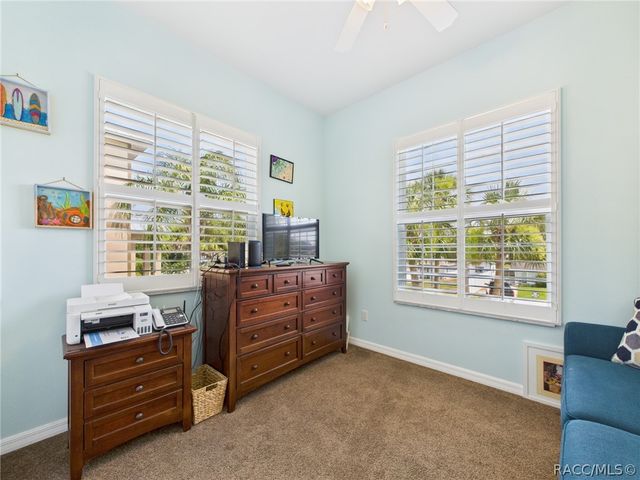 11730 W Sunnybrook Court, Crystal River, FL 34429