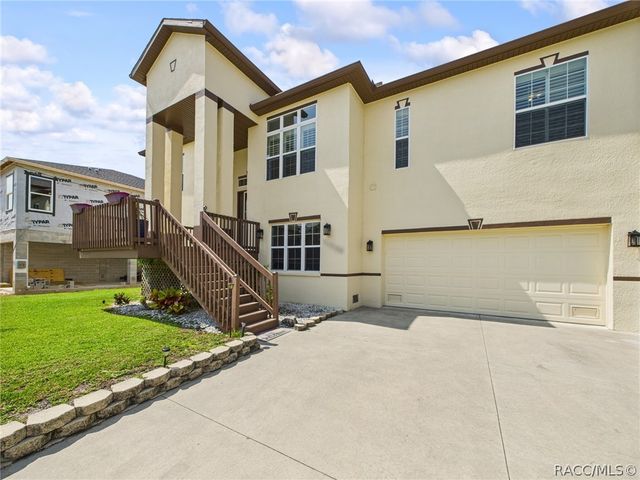 11730 W Sunnybrook Court, Crystal River, FL 34429