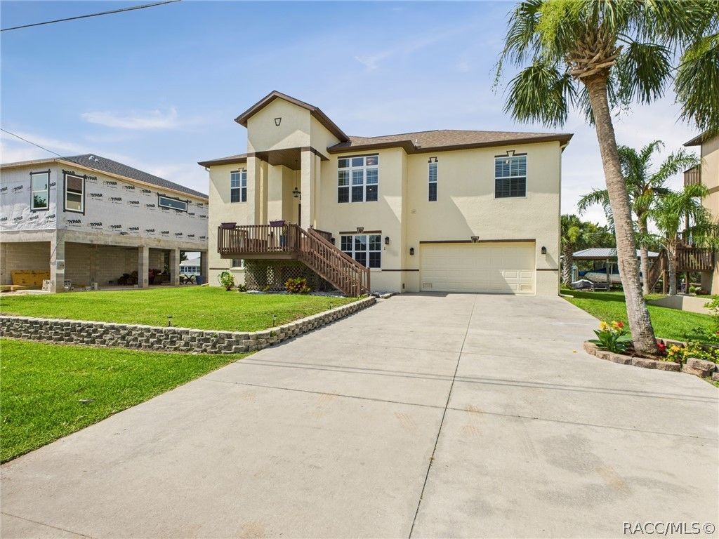 11730 W Sunnybrook Court, Crystal River, FL 34429