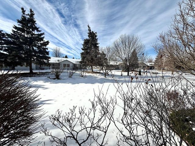 363 SUNNYBROOK DRIVE, Oshkosh, WI 54904