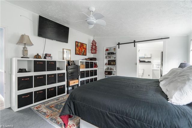 1007 High Rock Shores Drive, Lexington, NC 27292