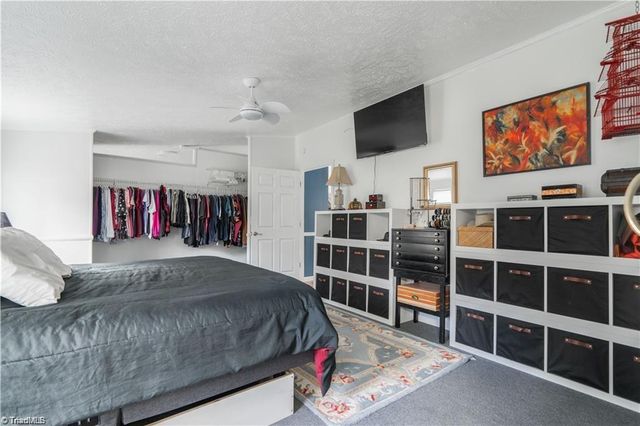 1007 High Rock Shores Drive, Lexington, NC 27292