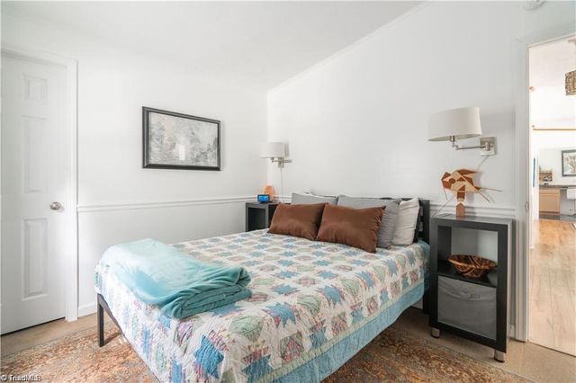 1007 High Rock Shores Drive, Lexington, NC 27292