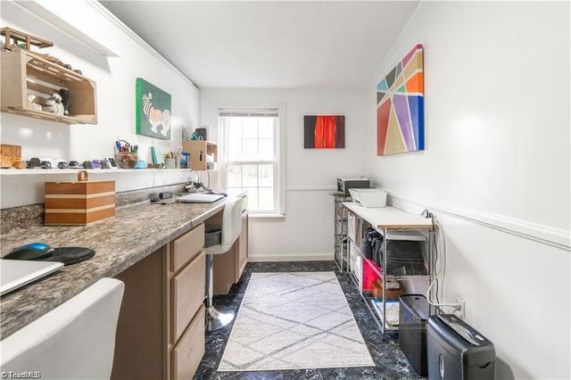 1007 High Rock Shores Drive, Lexington, NC 27292