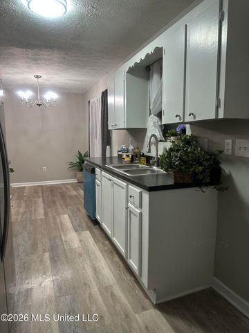 1249 Saint Augustine Drive, Pearl, MS 39208
