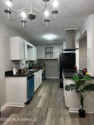 1249 Saint Augustine Drive, Pearl, MS 39208
