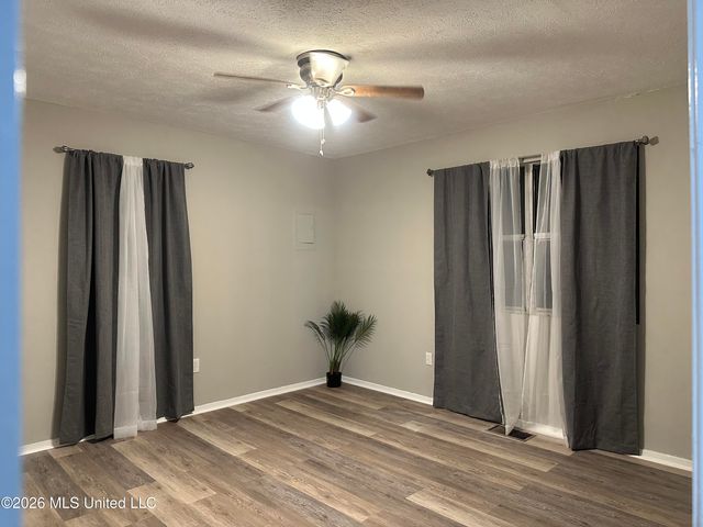 1249 Saint Augustine Drive, Pearl, MS 39208
