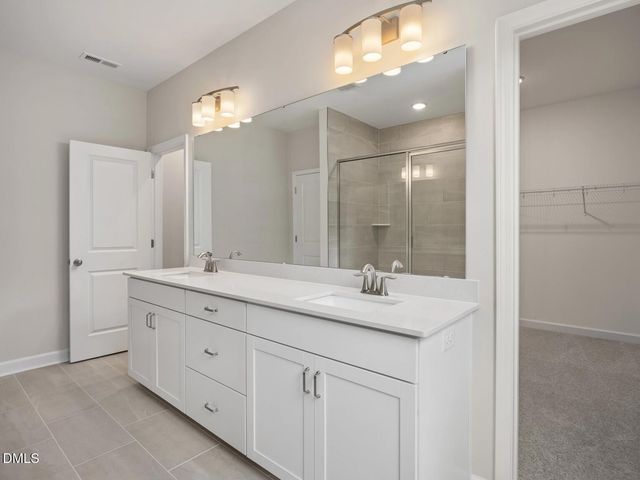 725 Dragonfly Pond Way, Wake Forest, NC 27587