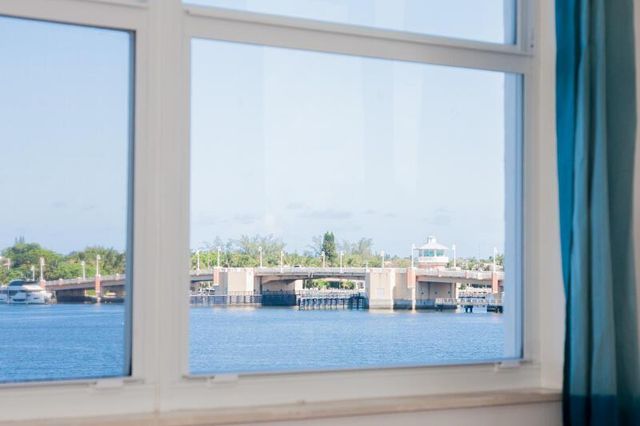 301 Croton Avenue 405, Lantana, FL 33462