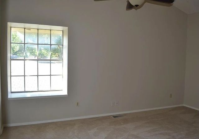 105 N Heights Drive, Crowley, TX 76036