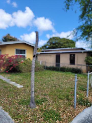 2241 Freedom Street, Hollywood, FL 33020