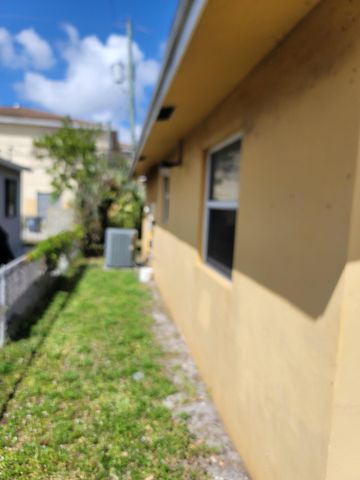2241 Freedom Street, Hollywood, FL 33020