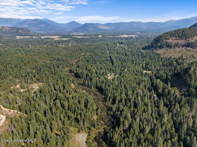 NNA Beaver Pond Trl, Priest River, ID 83856