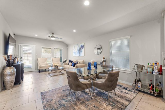 7526 Highland Chase Drive, Richmond, TX 77407