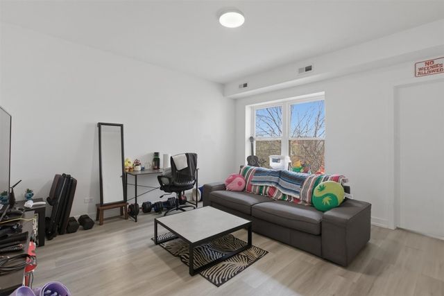 4939 N St. Louis Avenue 3N, Chicago, IL 60625
