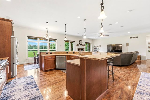 54229 County Road 1, Elkhart, IN 46514