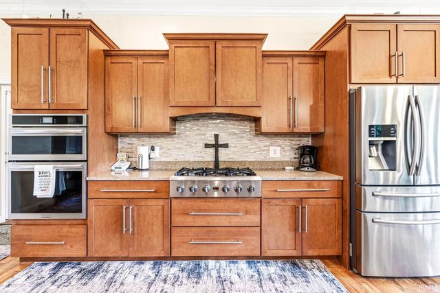 54229 County Road 1, Elkhart, IN 46514