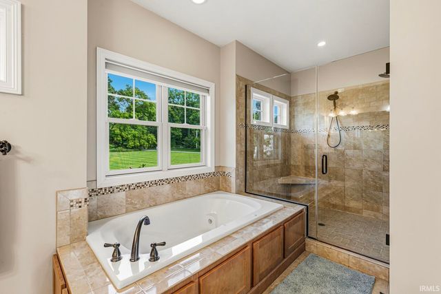 54229 County Road 1, Elkhart, IN 46514