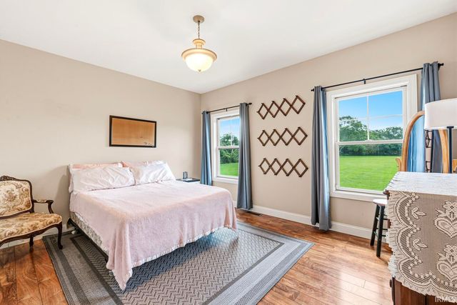 54229 County Road 1, Elkhart, IN 46514