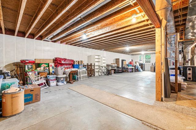 54229 County Road 1, Elkhart, IN 46514