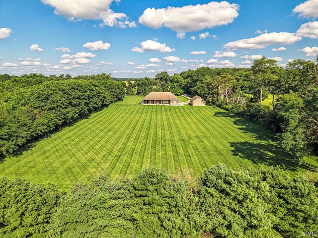 54229 County Road 1, Elkhart, IN 46514