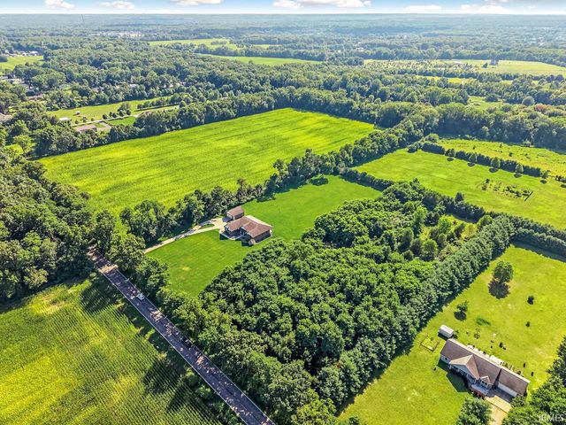 54229 County Road 1, Elkhart, IN 46514