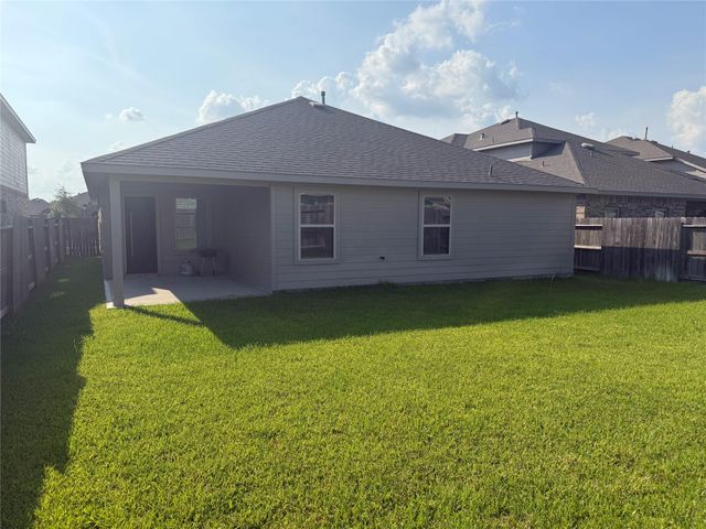 15310 Dinnet Berm Drive, Humble, TX 77346