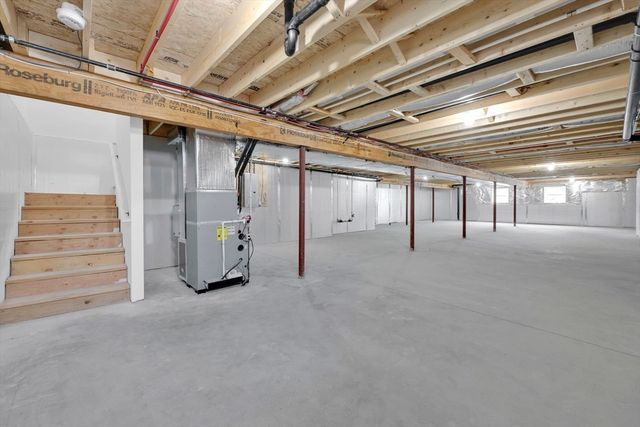 91 Nicole Terrace, Agawam, MA 01030