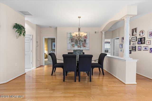 9 Derry Meeting Drive, Manalapan, NJ 07726
