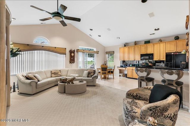 9 Derry Meeting Drive, Manalapan, NJ 07726