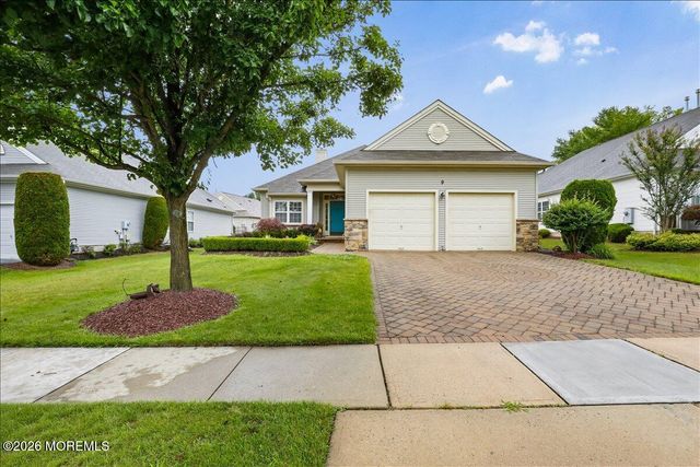 9 Derry Meeting Drive, Manalapan, NJ 07726