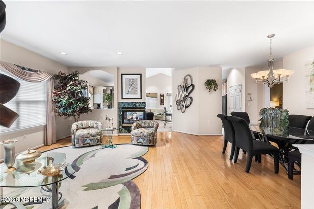9 Derry Meeting Drive, Manalapan, NJ 07726