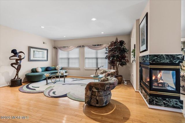 9 Derry Meeting Drive, Manalapan, NJ 07726