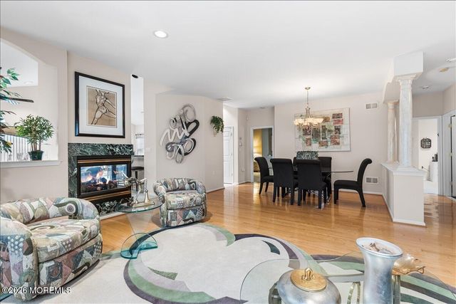 9 Derry Meeting Drive, Manalapan, NJ 07726