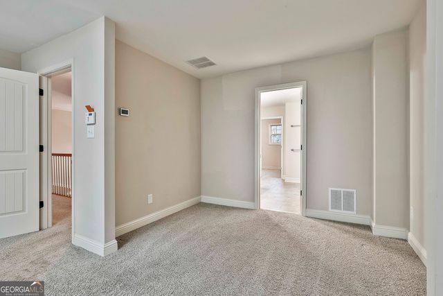 120 Meadow View Glen, Newnan, GA 30265