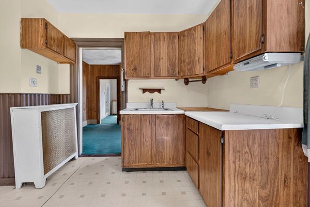 28 Forest St, Arlington, MA 02476