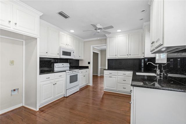 6512 Willow Brook Run W, Mobile, AL 36608